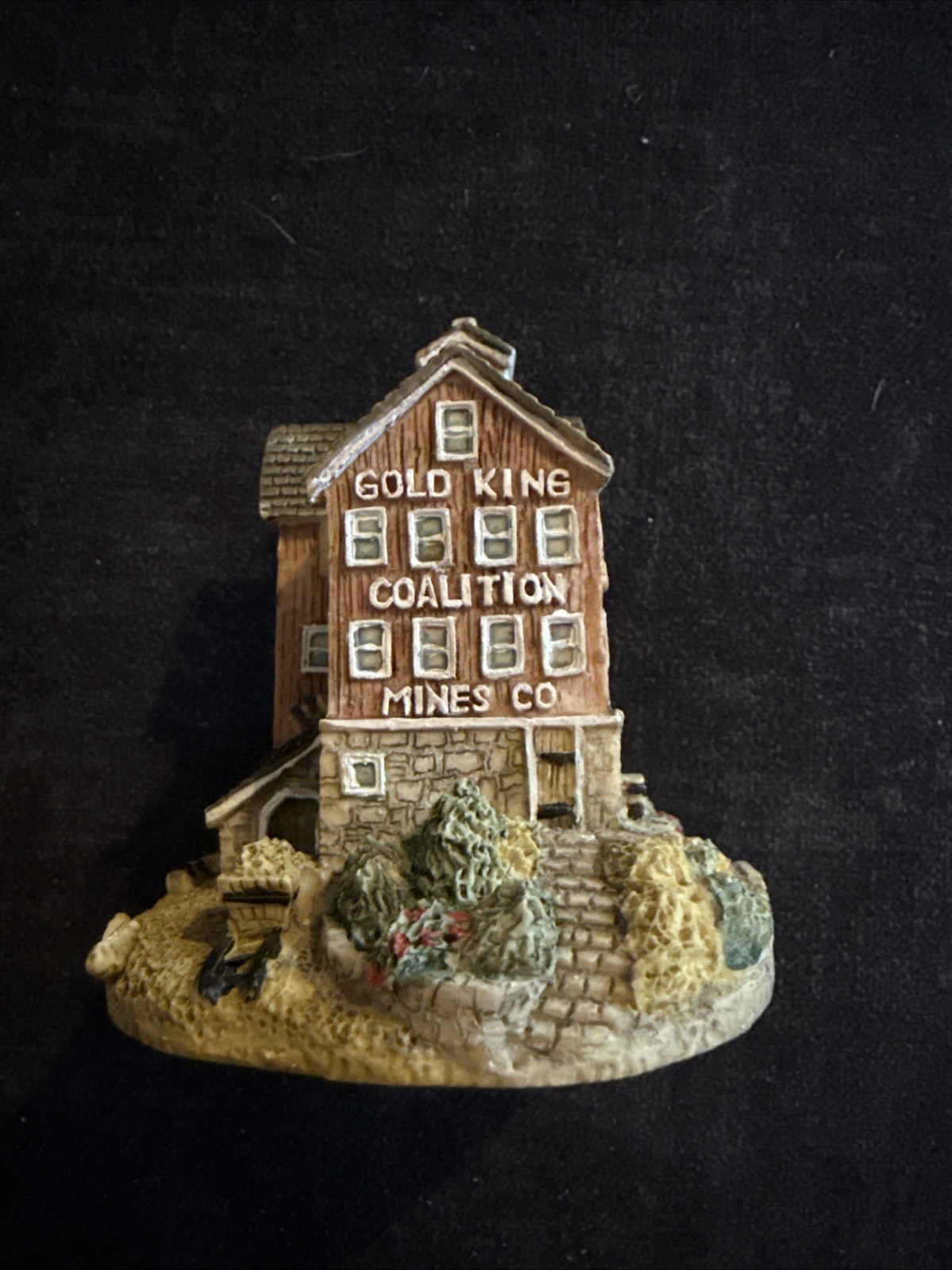 Liberty Falls Collection Christmas – 1993 – Gold King Mines AH25