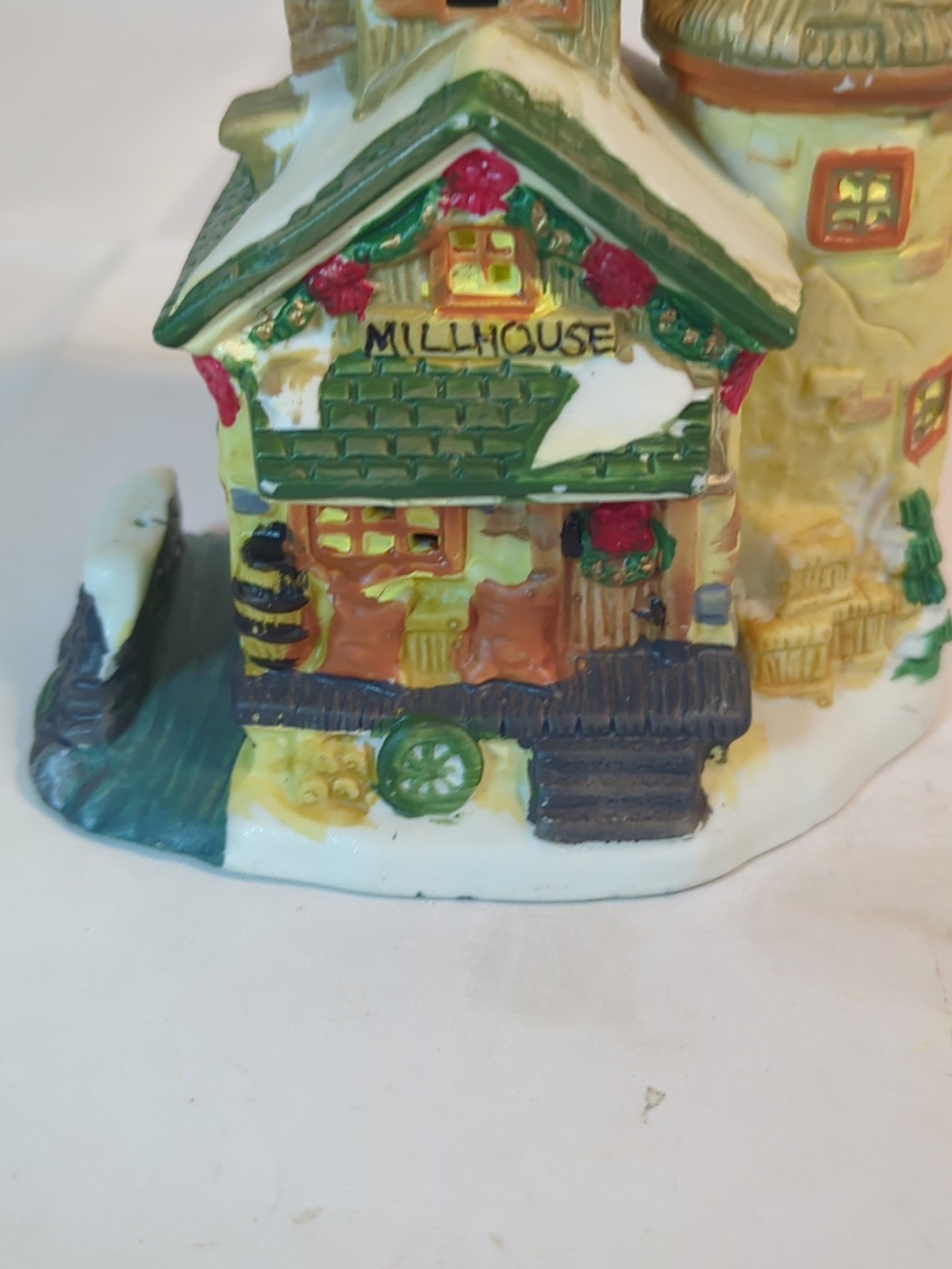 Cobblestone Corners Christmas Village MillHouse 2005 Windham Heights, See Ad