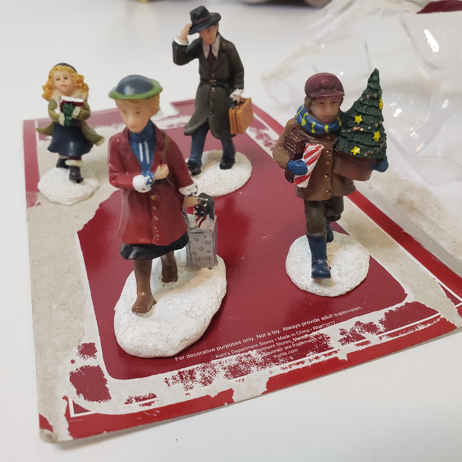 St. Nicholas Square Village Collection 10 Packs/18 Pieces People Accessory Lot