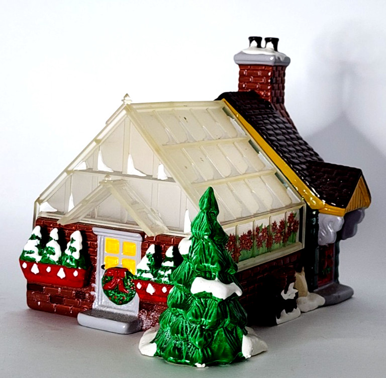 Dept 56 Snow Village Village Greenhouse Lighted Building #5402-0 w Box