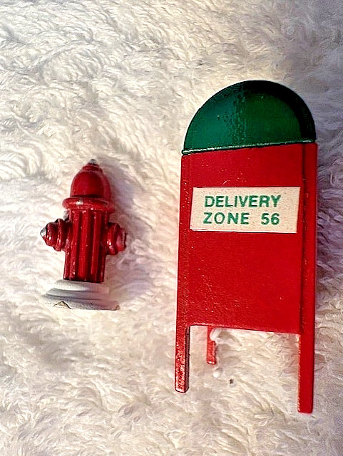 G Scale, Mail Box & Fire Hydrant #5517-4, NIB, 2 sets; 4pcs in total