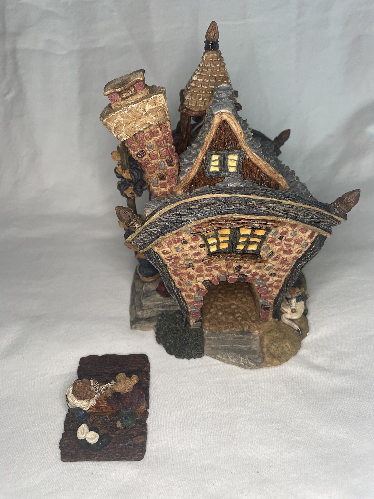 Boyd’s Bearly Built Village, Boyd’s Town Volunteer Firestation, 1E/4378