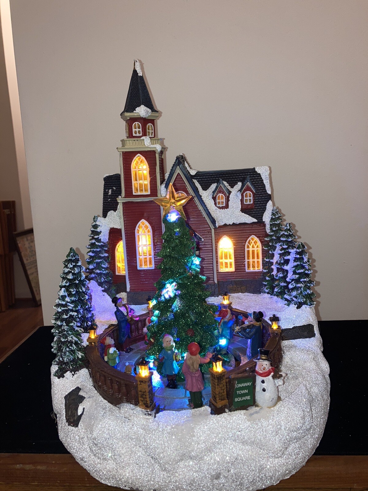 Holiday Living Conaway Town Square