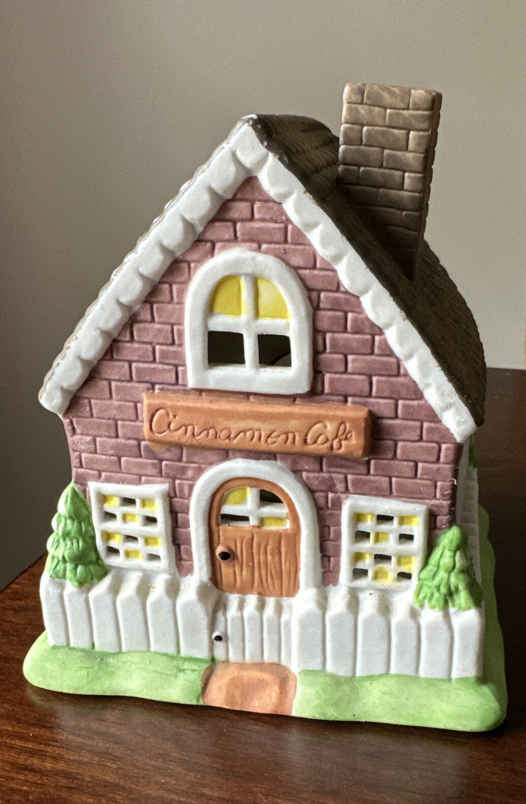 Cinnamon Cafe 5” Tea light Candle Holder