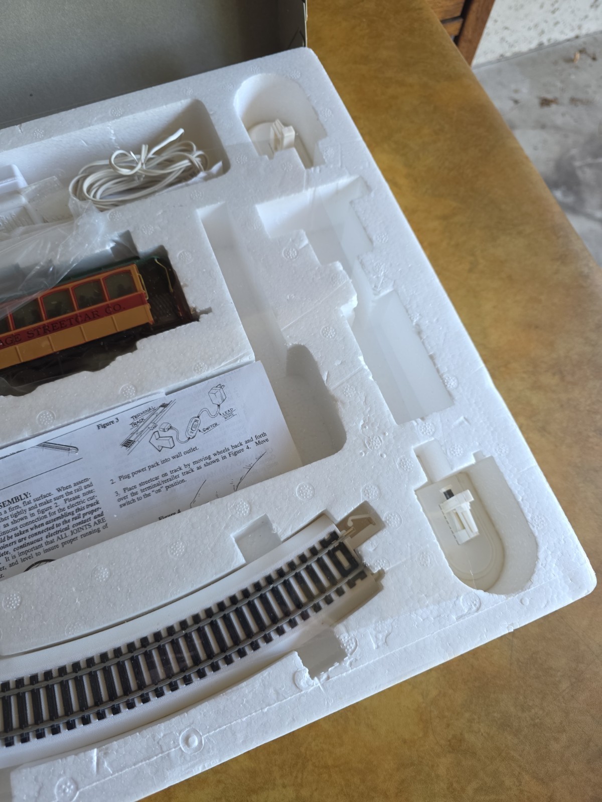 Department 56 Village Street Car W/Box Retired Christmas Snow Village Complete
