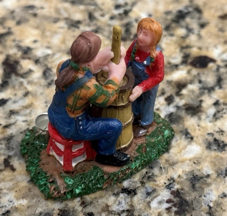 Lemax Coventry Cove CHURNING BUTTER 2010 Retired Village Figurine