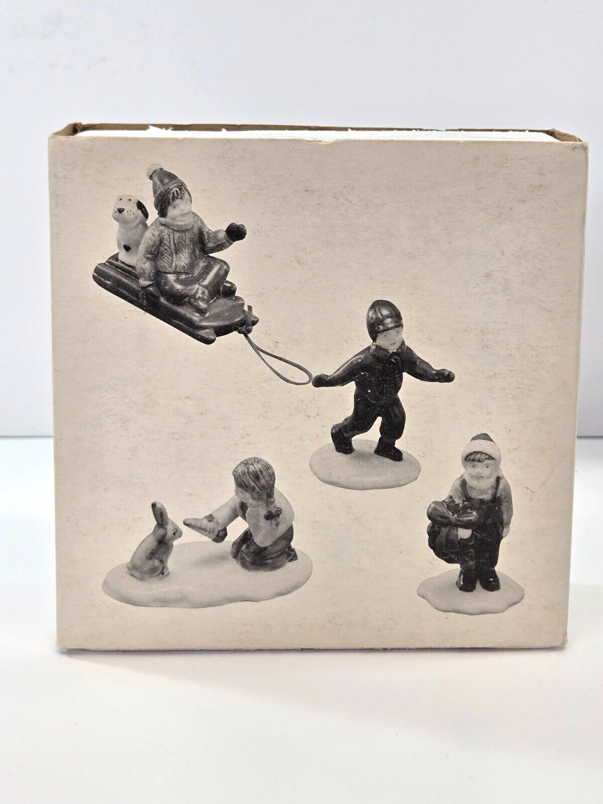 Department 56 Christmas Children set of 4 Snow Village 5107-1
