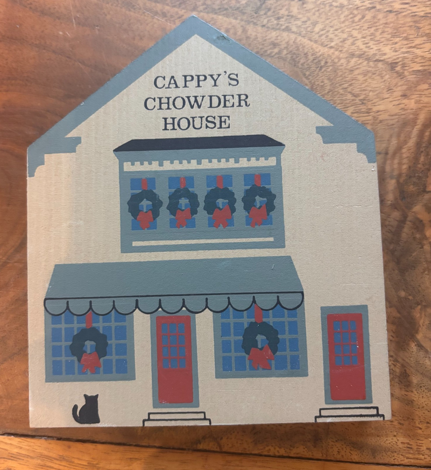 Cat’s Meow Cappy’s Chowder House – Maine Christmas Series 1987 4 1/2″ Tall