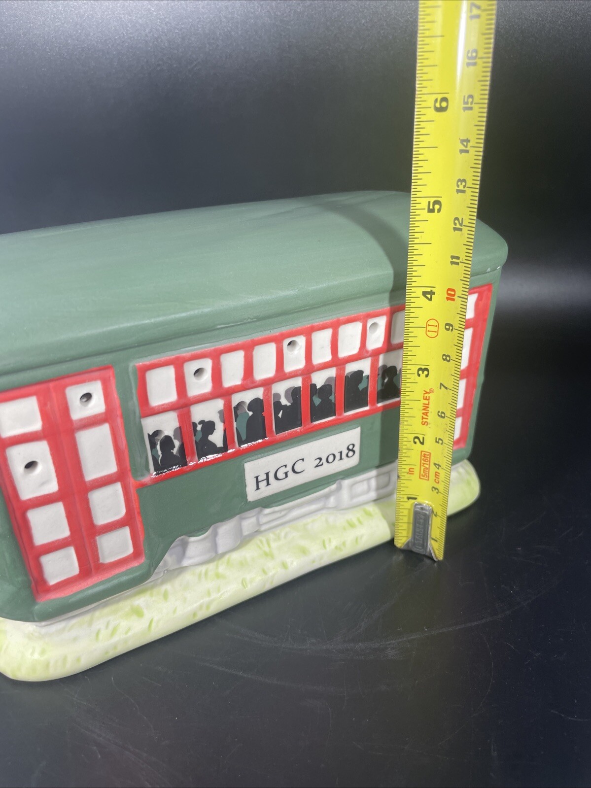 CRESCENT CITY CHRISTMAS VILLAGE “ST. CHARLES AVE STREETCAR” REPLICA COLLECTIBLE