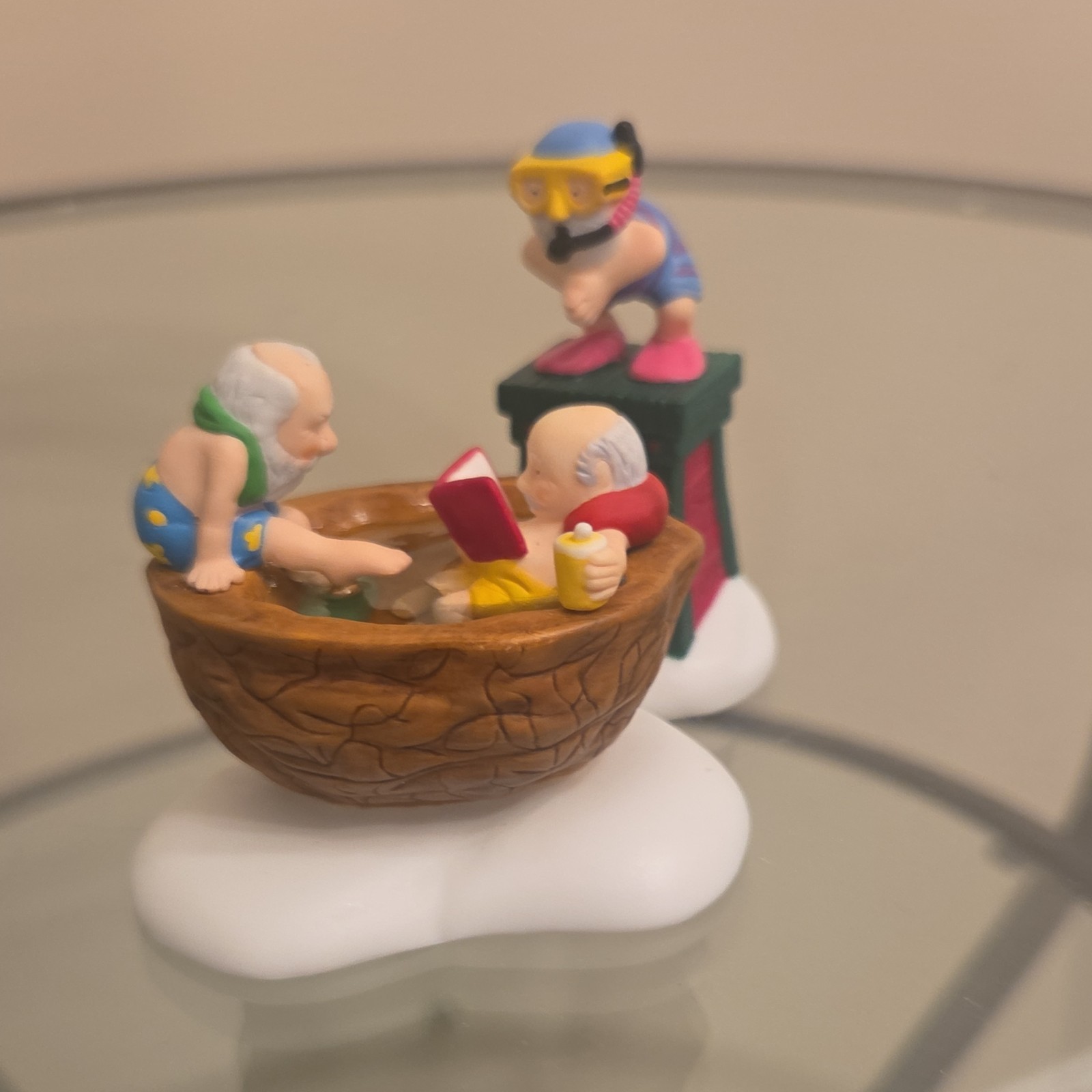Department 56 Christmas Village Hot Tub Lifeguard Stand Ceramic Painted Figures
