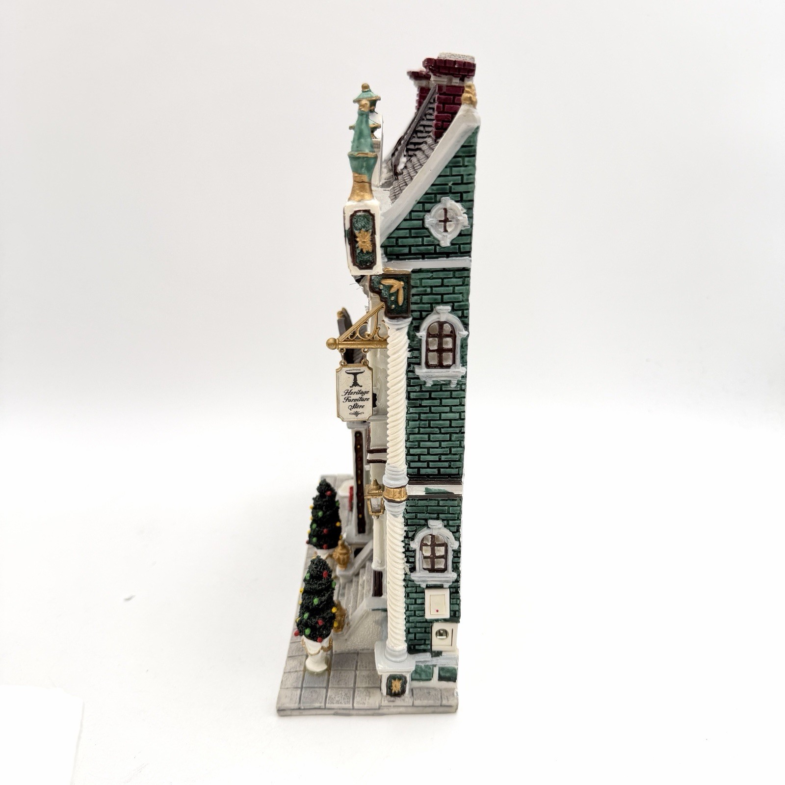 LEMAX Heritage Furniture Store Fiber Optic Lighted Christmas Village – VIDEO