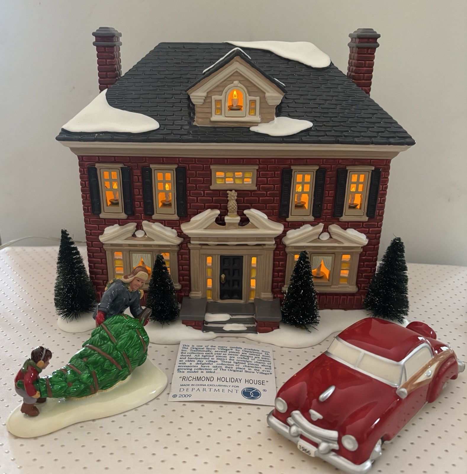 Dept 56 LE Richmond Holiday House 2009 Lighted 2 Accessories