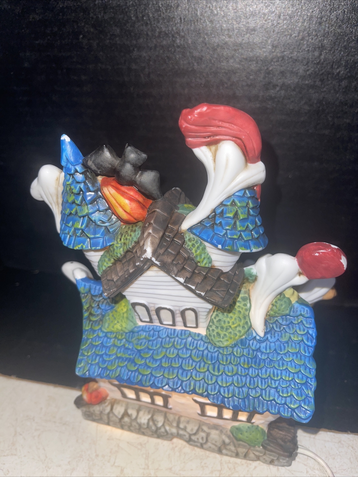 Spooky Hollow Halloween Ghost Station Porcelain House Haunted RR Bus Stop Bx A14