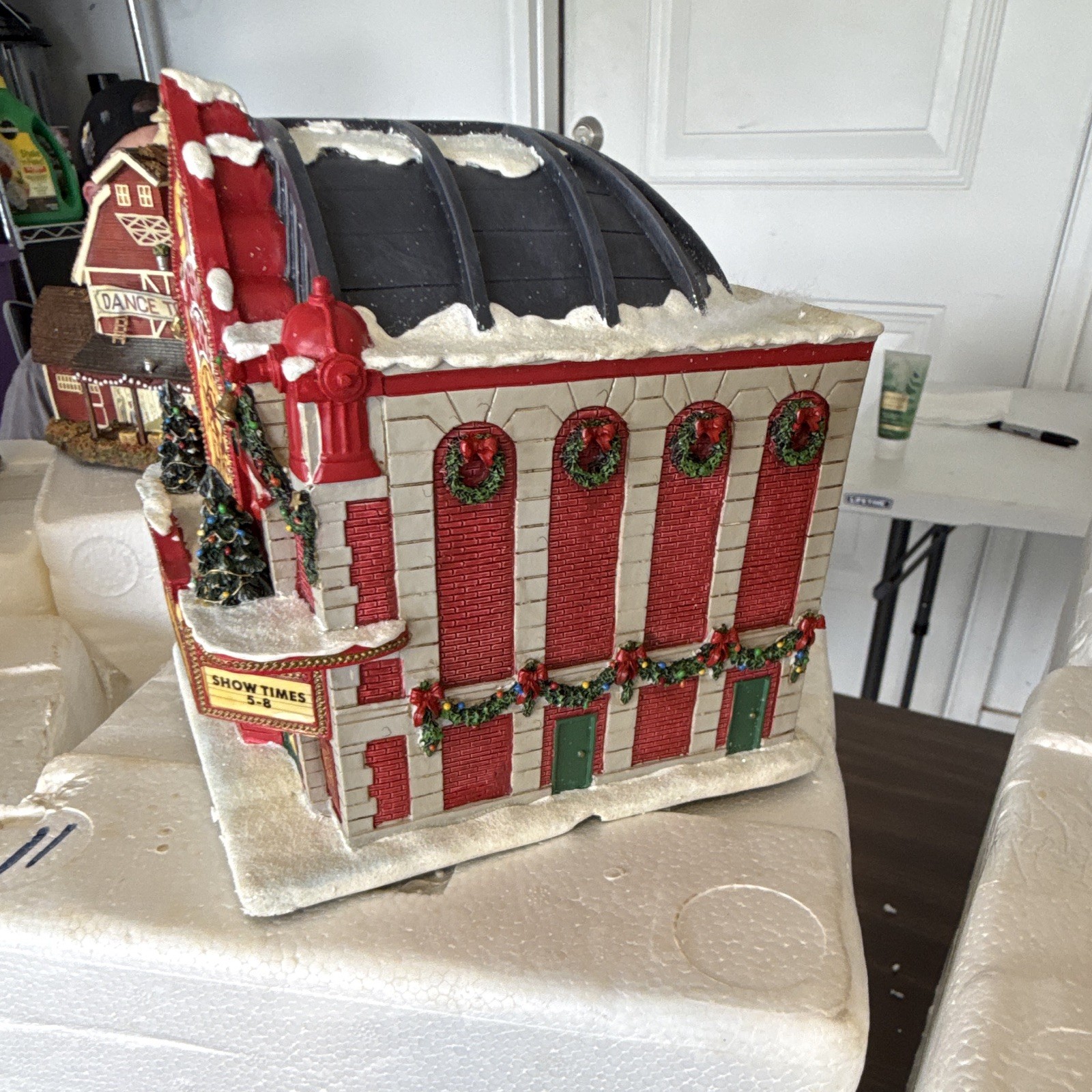 Hawthorne Village Thomas Kinkade Backdraft Firehouse Theater Lighted 2004