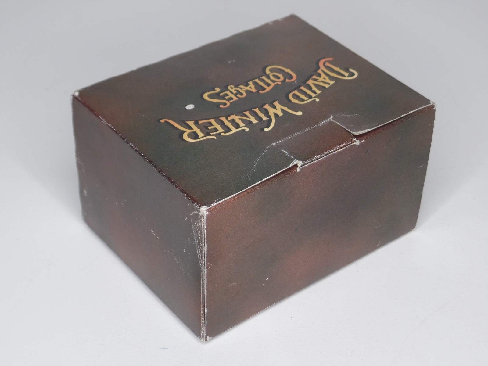 David Winter Cottages The Green Dragon Pub COA & Box Great Britain Hand Made