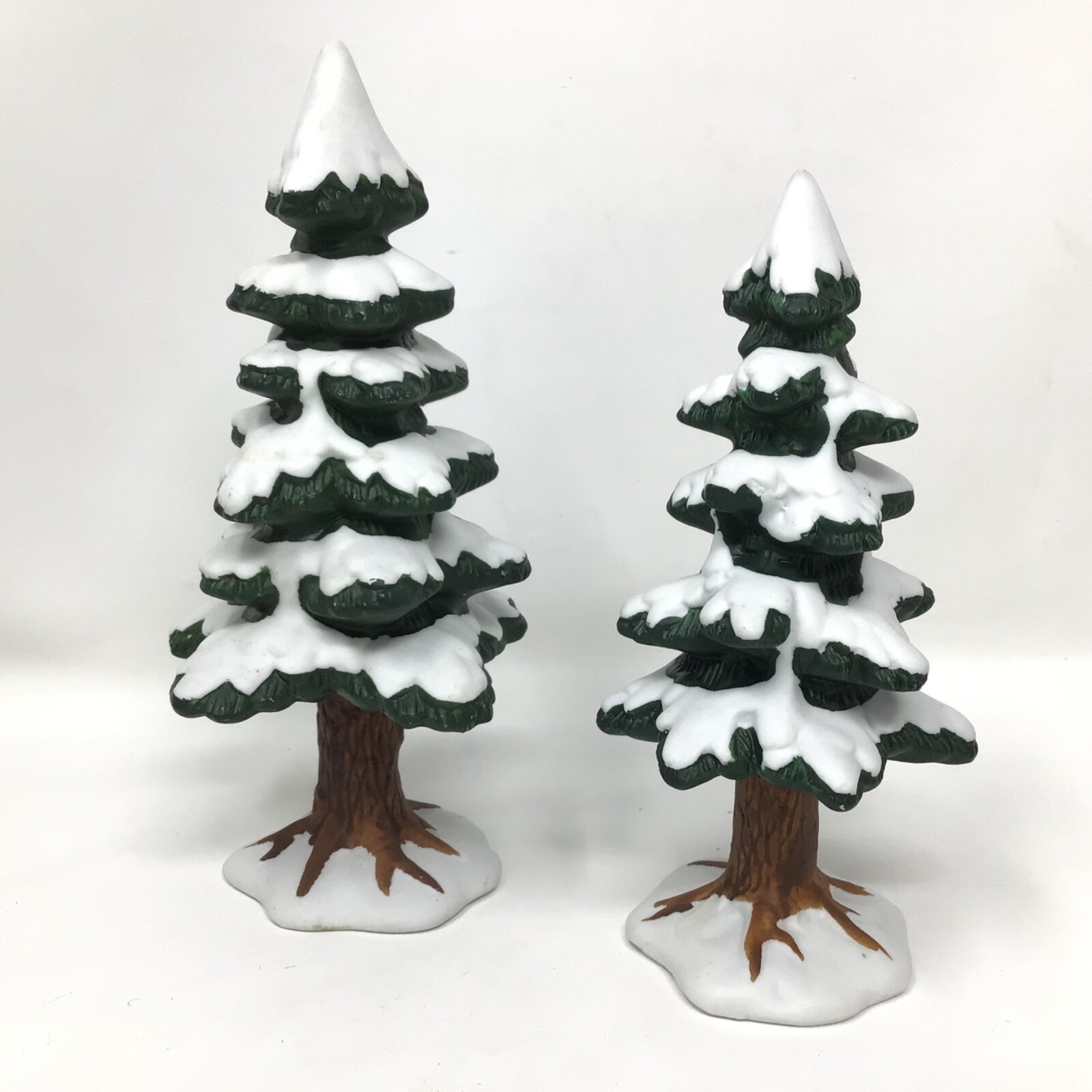 Lemax 1995 Christmas Village Porcelain Dickerson Collectible Snow Tree 7.5″ 6.5″