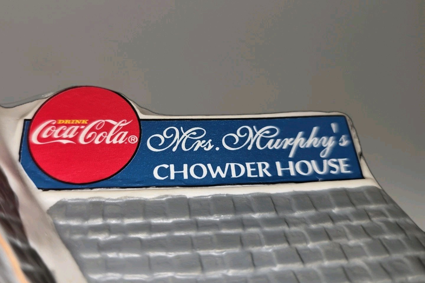 COCA-COLA MRS MURPHYS CHOWDER HOUSE RETIRED Town Square Collection CHRISTMAS