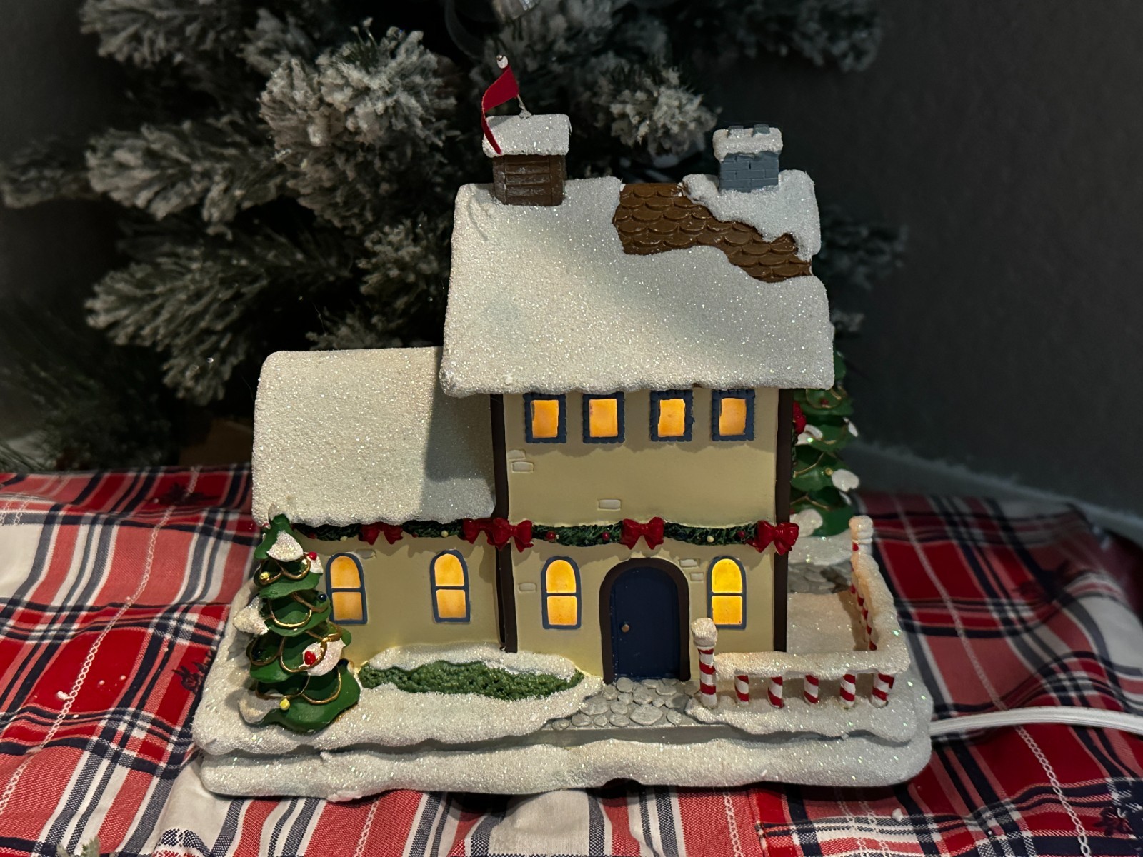 Hawthorne Village North Pole Post Office Rudolph’s Christmas Town Village