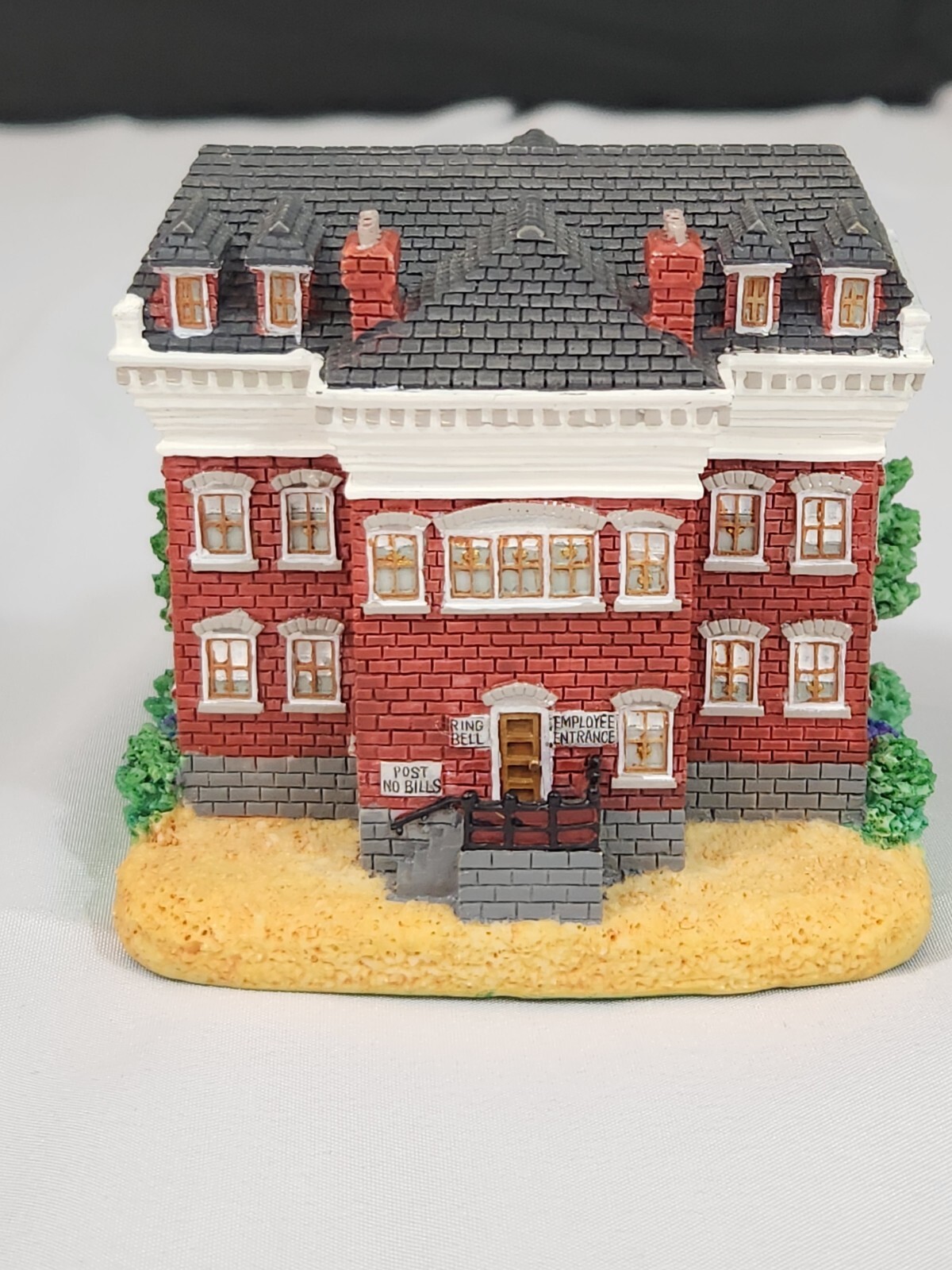 Liberty Falls Americana Collection First Bank of Liberty Falls AH233 Miniature