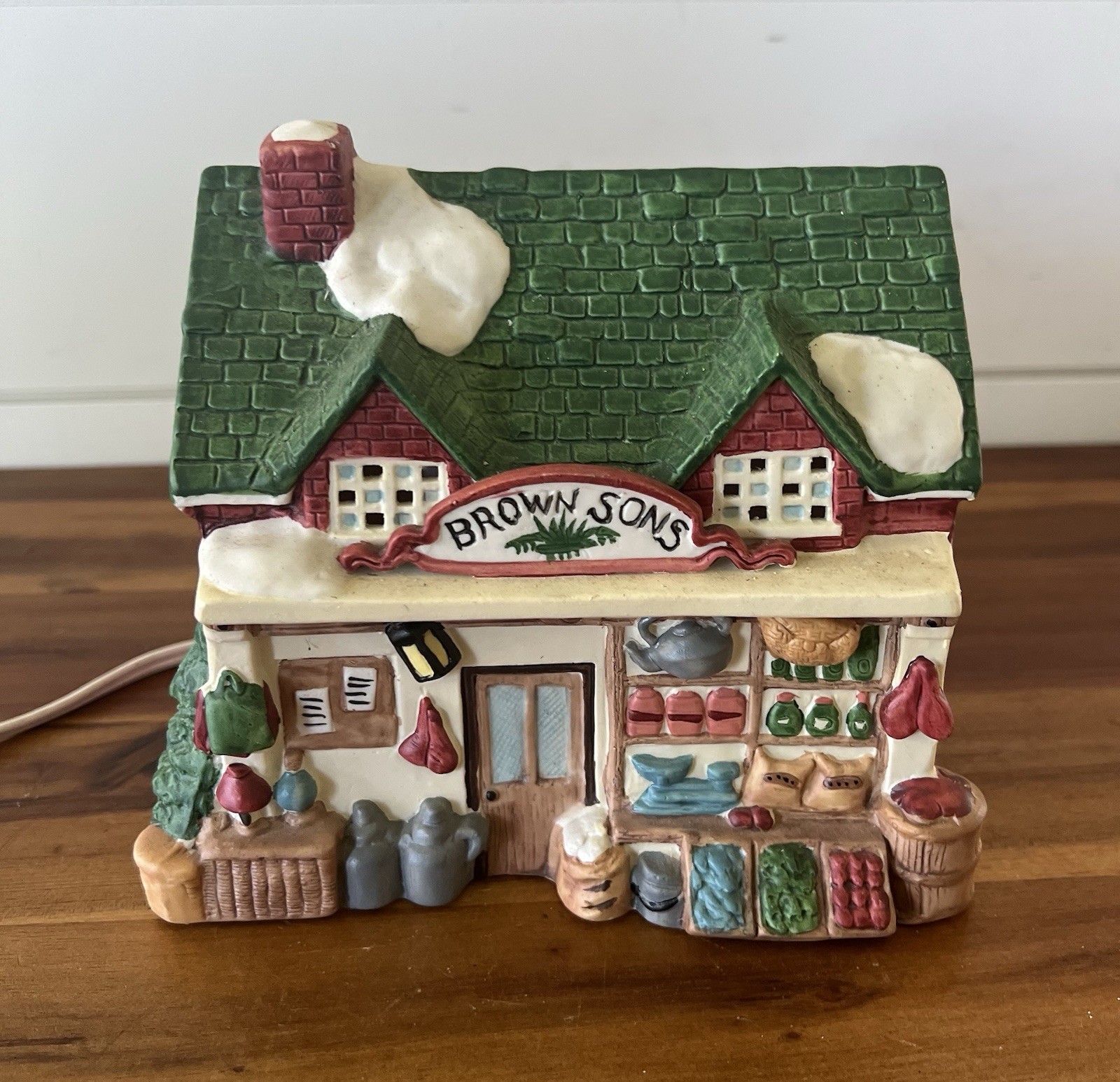 Dickensville Collectibles Porcelain Lighted House Brown Sons 1990