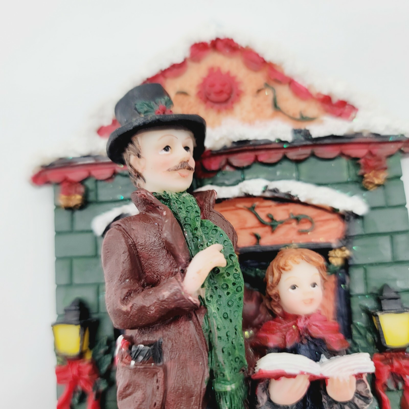 K’s Collection Old Fashioned Christmas Carolers Christmas Father Vintage 5.5″ T