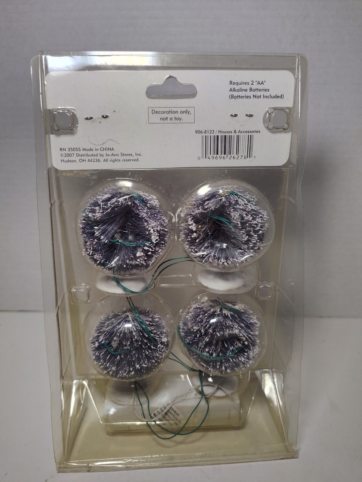 Holiday Inspirations Towne Series Bottle Brush Trees Set of 4 Lighted NIB