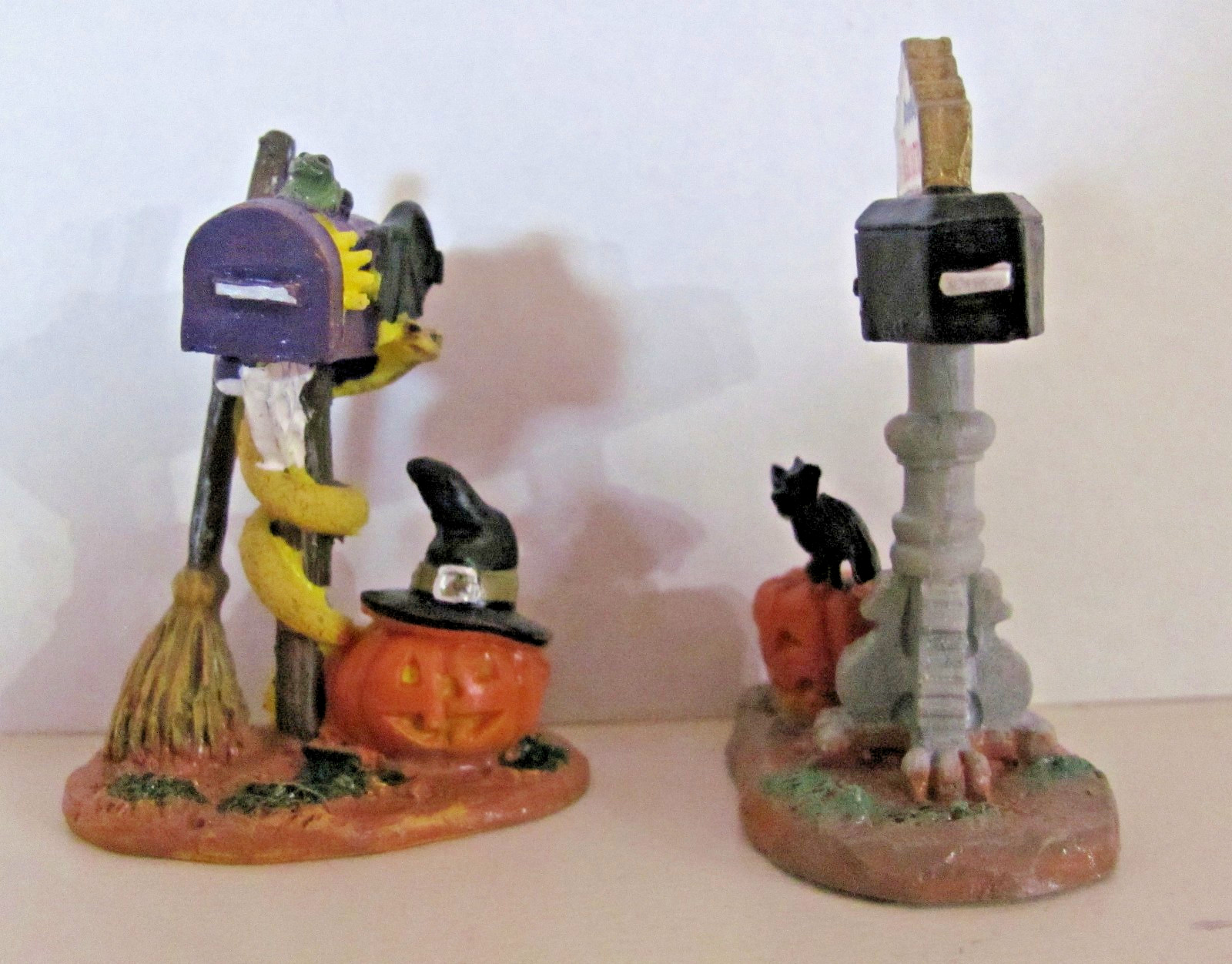 Lemax Spooky Town Accessory – Monster Mailboxes, Set Of 2 #44740