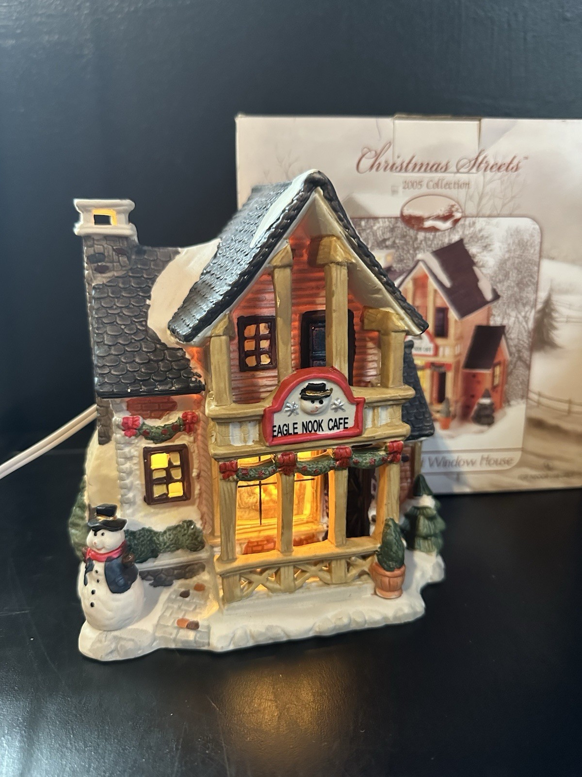Christmas Streets Village Eagle Nook Cafe Porcelain Lighted Window House Boxed