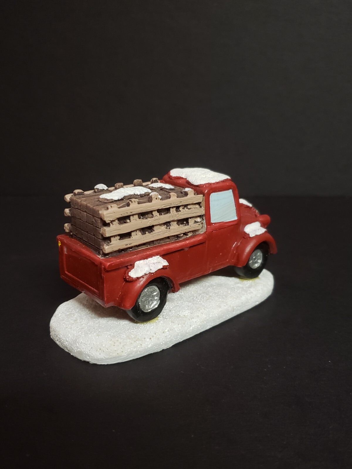 Holiday Time Santas Workbench Christmas Village Red Truck Hauling Wood Pickup