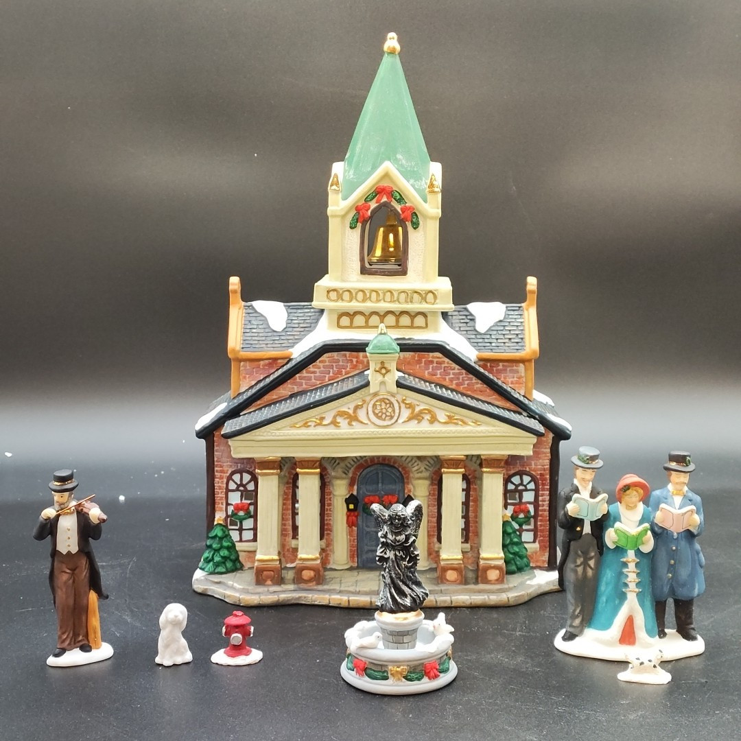 Galleria Christmas Village Set Lighted Church Carolers Holiday 7 pcs No Light