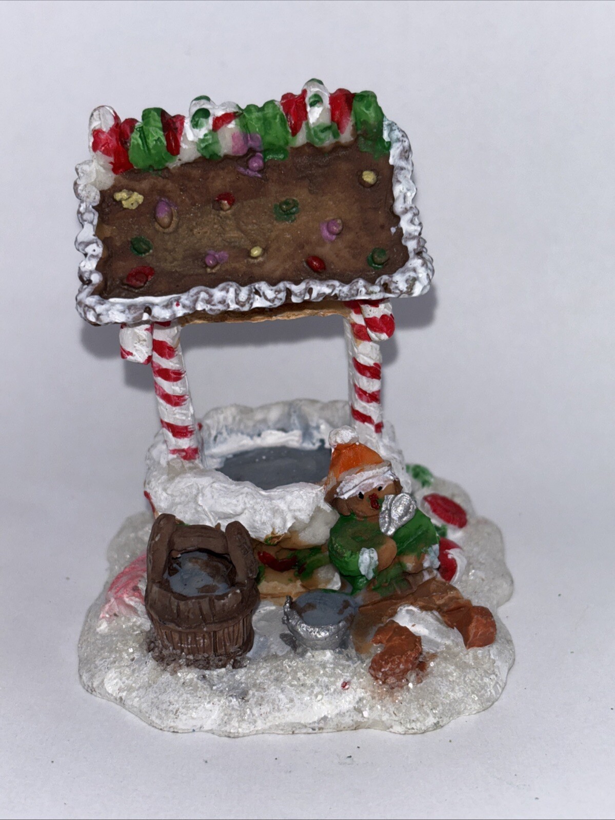 Vintage 2005 Gingerfrost Lane Christmas Village Accessories Wishing Well 3 Inch