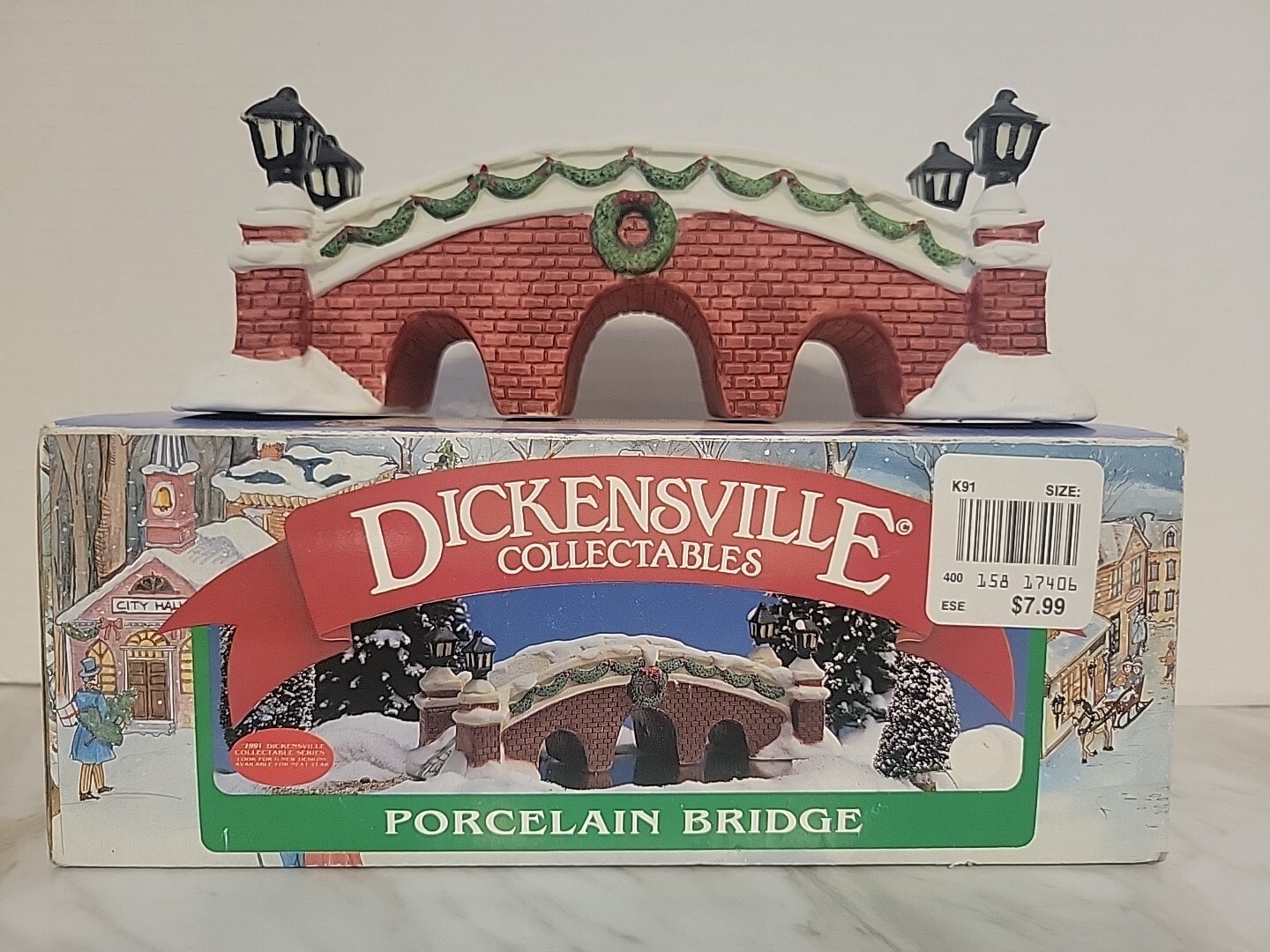 1990 Dickensville Christmas Village Collectables 8″ Porcelain Bridge Taiwan