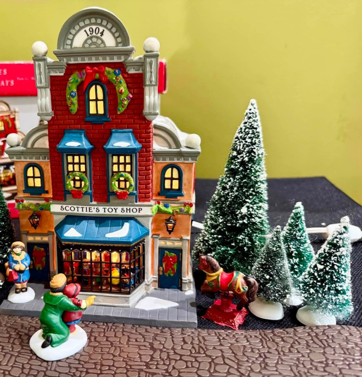 Department 56 Limited Edition set Scottie’s Toy Shop RARE