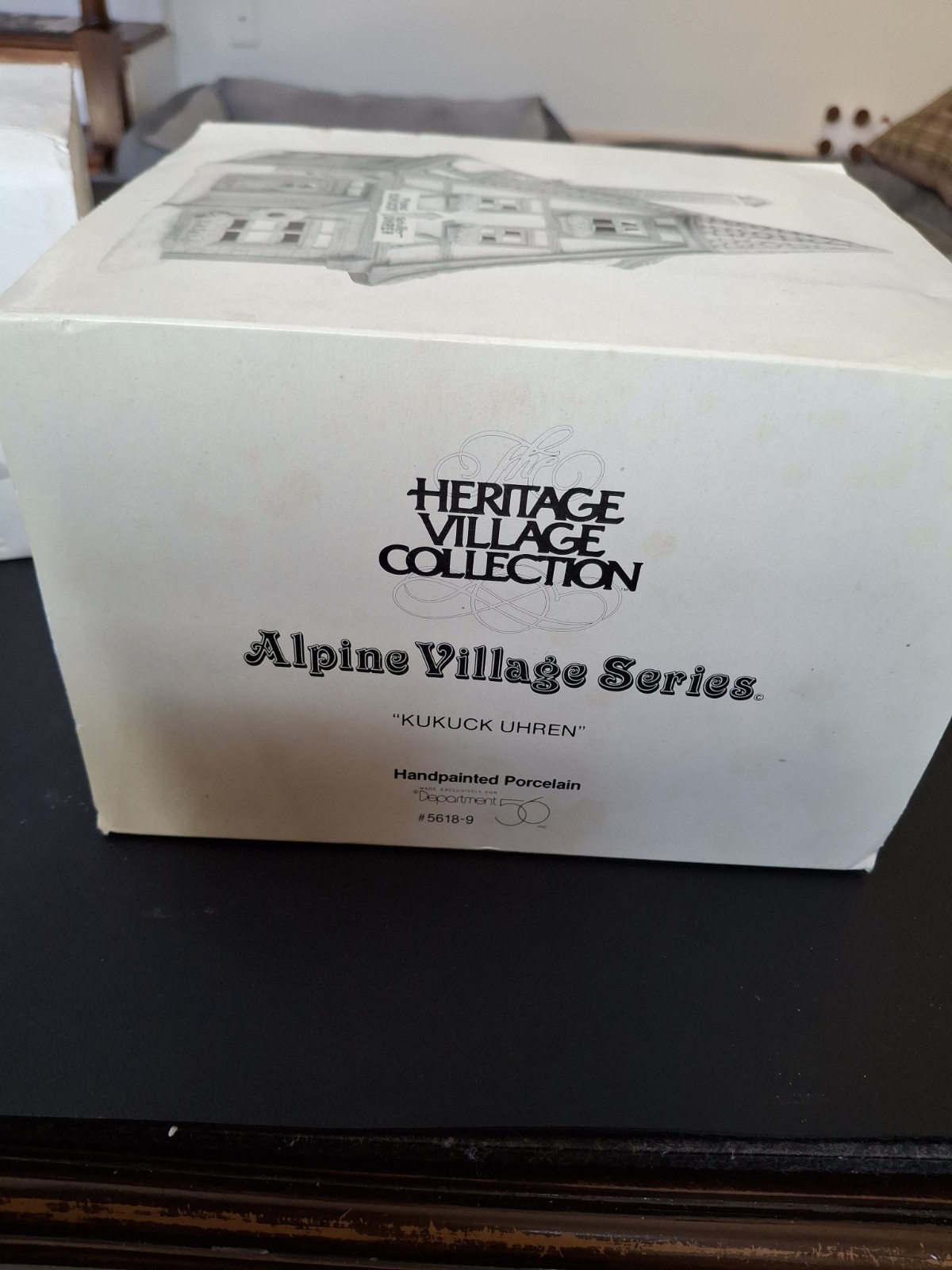 2 DEPT 56 Heritage Village Collection Alpine Kukuck Uhren & Two Rivers Bridge