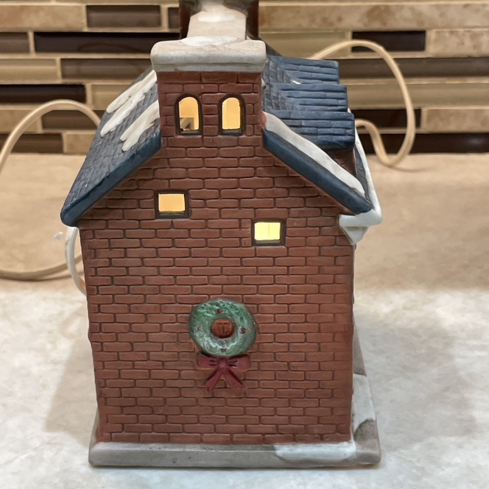 VTG Christmas Village Blacksmith Lighted Building Paul Revere Colonial Patiotic