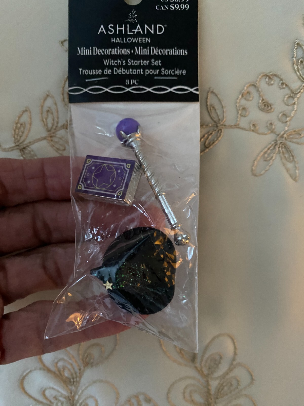 ASHLAND HALLOWEEN MINIATURES WITCH’S STARTER KIT NEW IN PKG 3 PC HAT SEPTOR BOOK