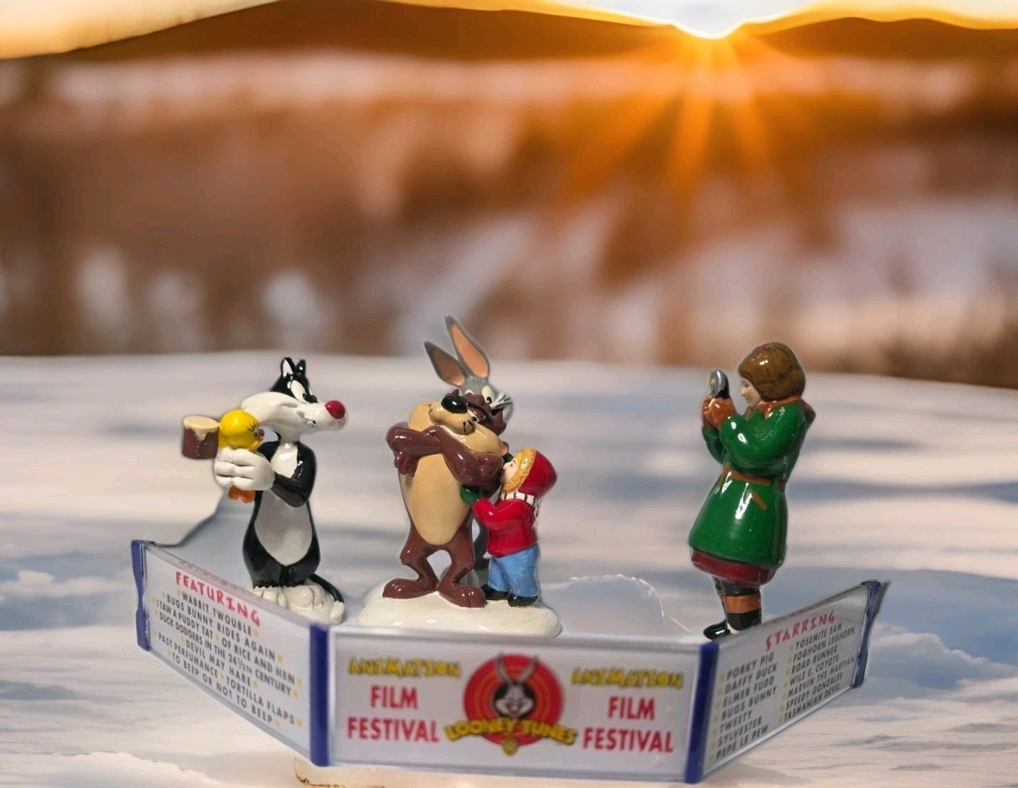 DEPARTMENT 56 “The Looney Tunes Animation Film Festival” #54983 RETIRED