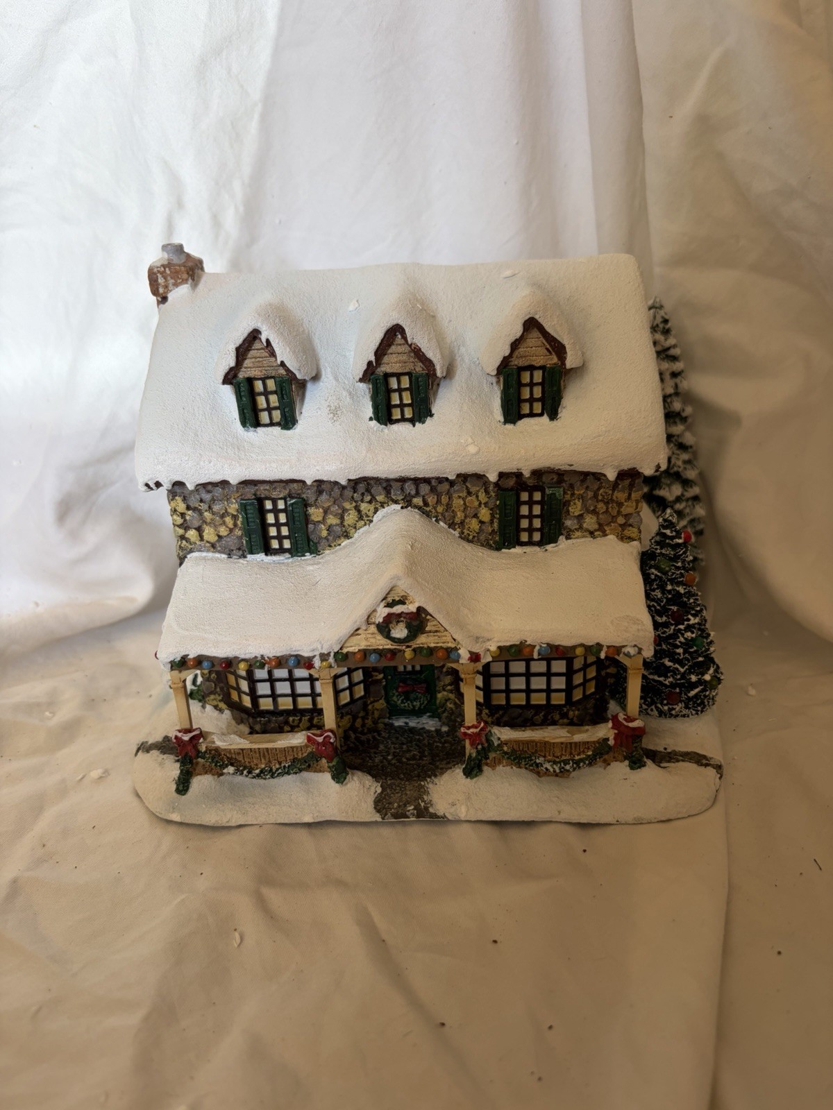 Thomas Kinkade Hawthorne Christmas Village set of excellent Hand Painted Homes