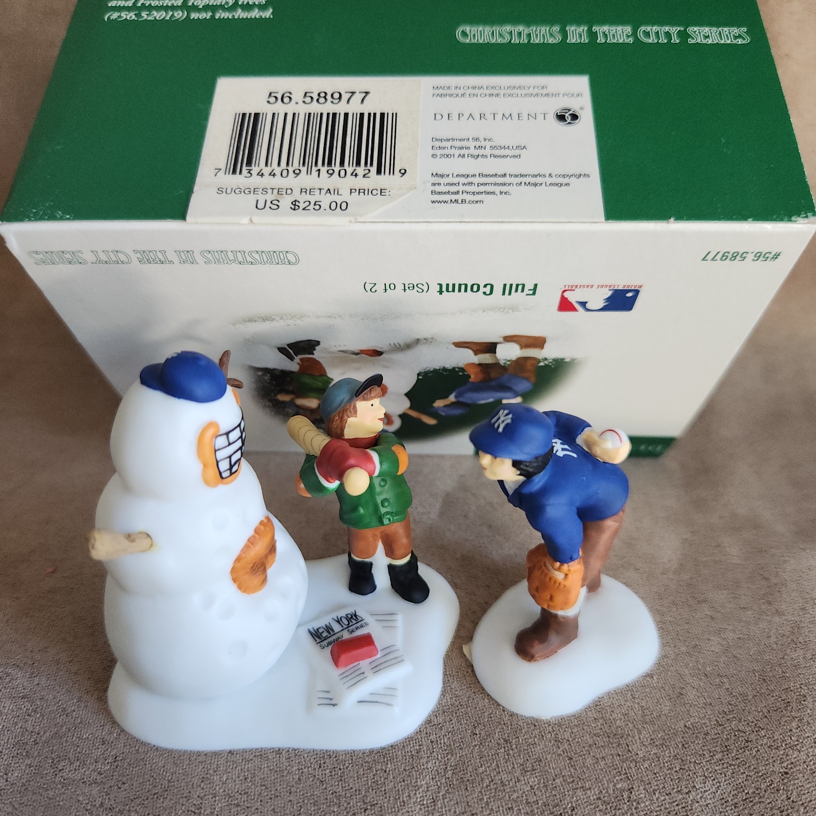 Full Count #58977 kids baseball Dept. 56 Christmas In The City -BUYER GUARANTEE