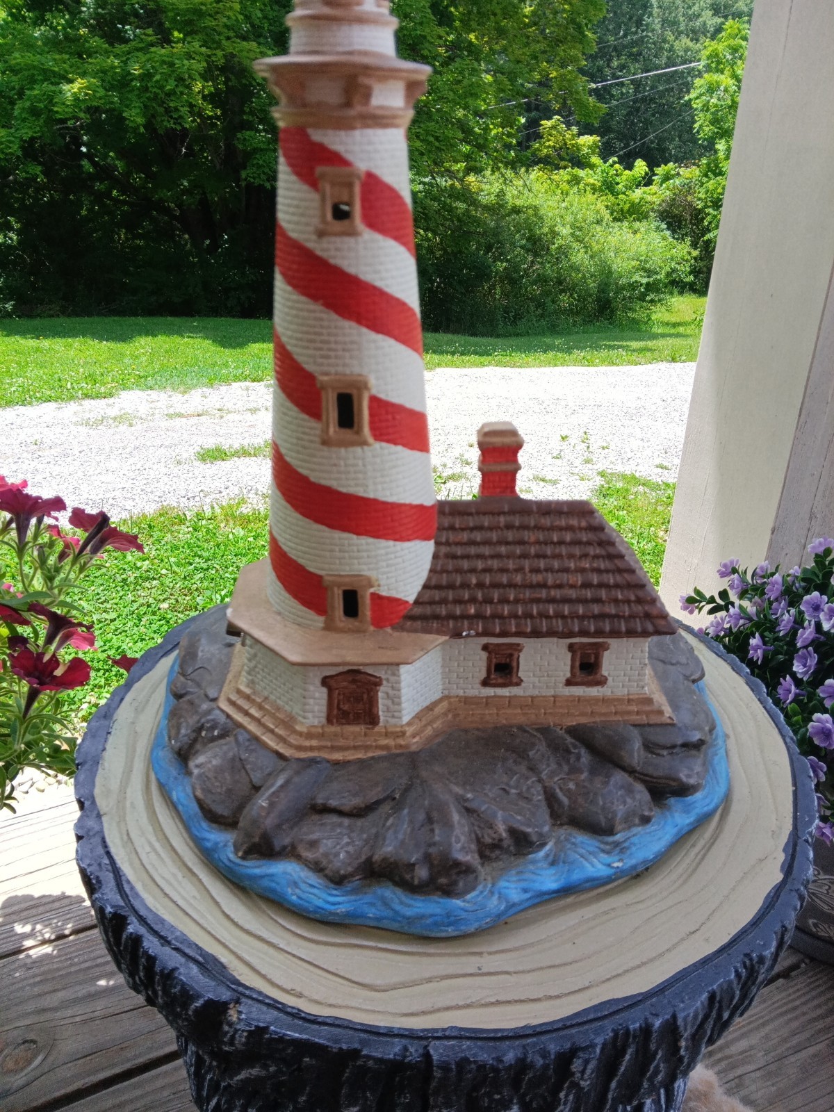 Vintage Byron Molds Hand Painted Lighthouse Ceramic 1980