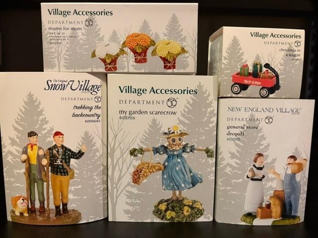 Department 56 General Store Dropoff, Mums, Wagon, Scarecrow & Trekking