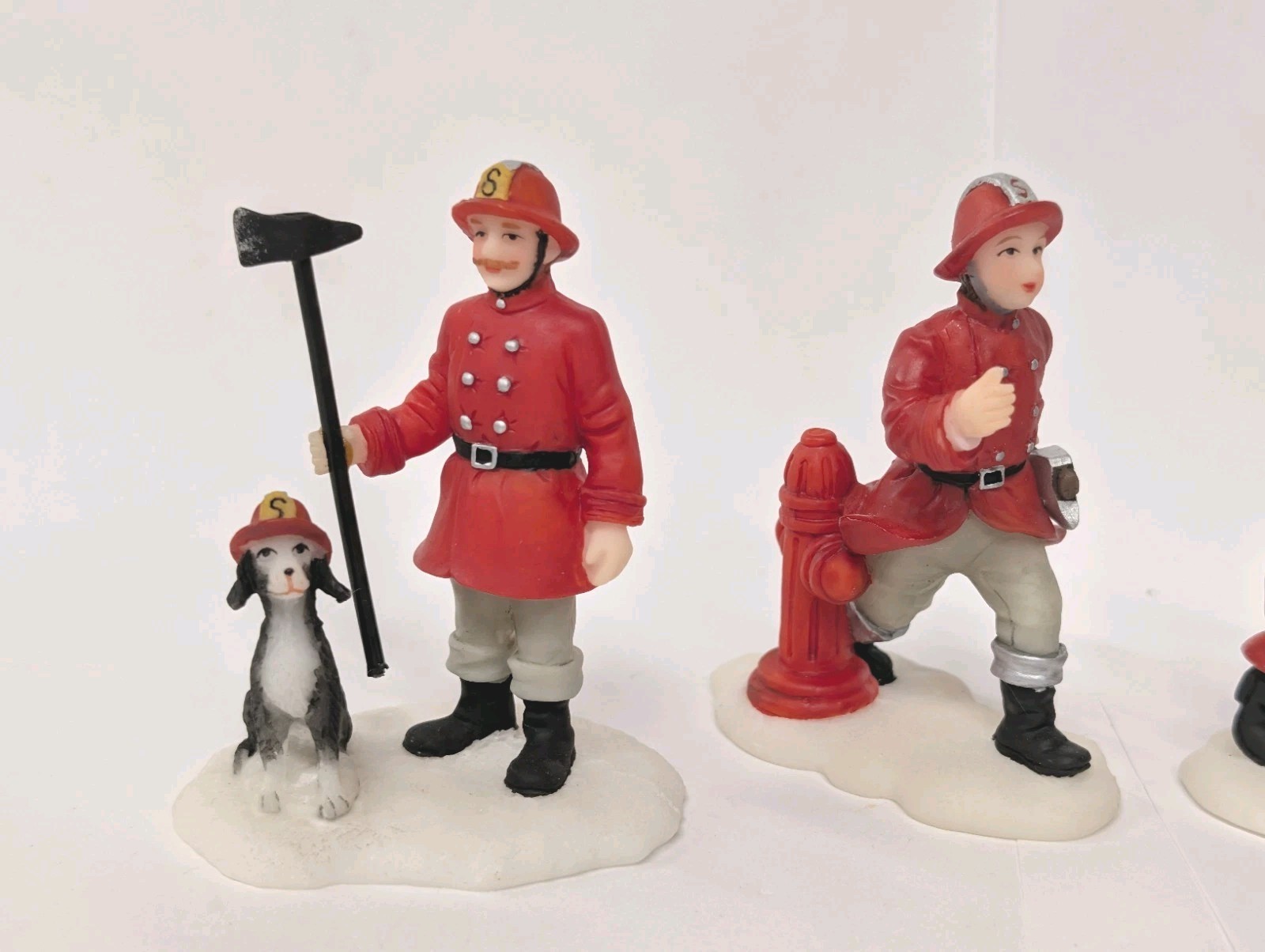 Heartland Valley Set of 4 Firemen Figurines Christmas Village Accessories