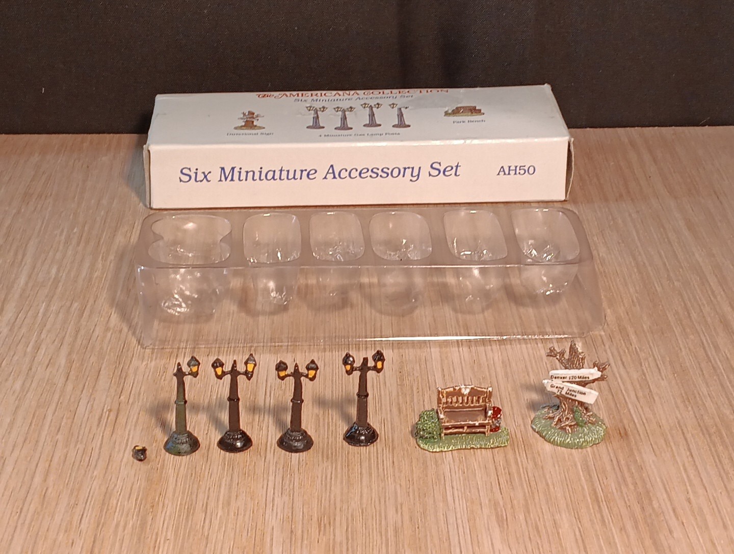 Liberty Falls The Americana Collection AH50 Six Piece Minature Accessory Set