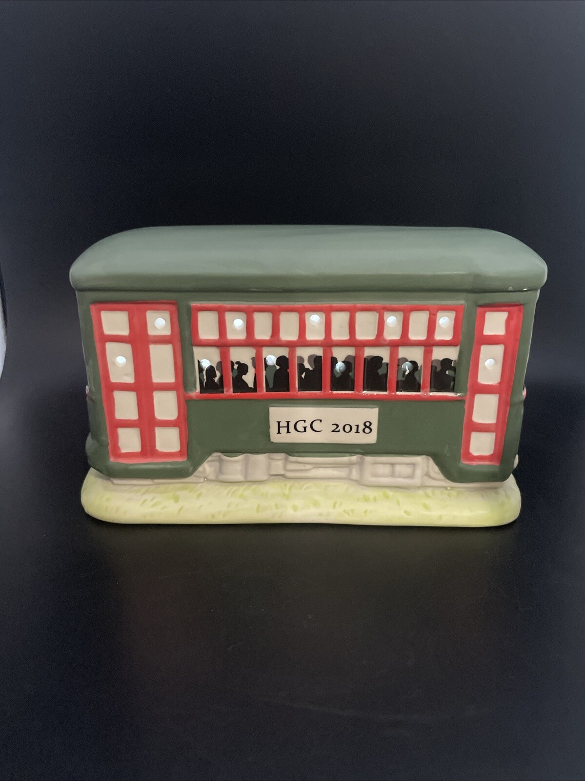 CRESCENT CITY CHRISTMAS VILLAGE “ST. CHARLES AVE STREETCAR” REPLICA COLLECTIBLE