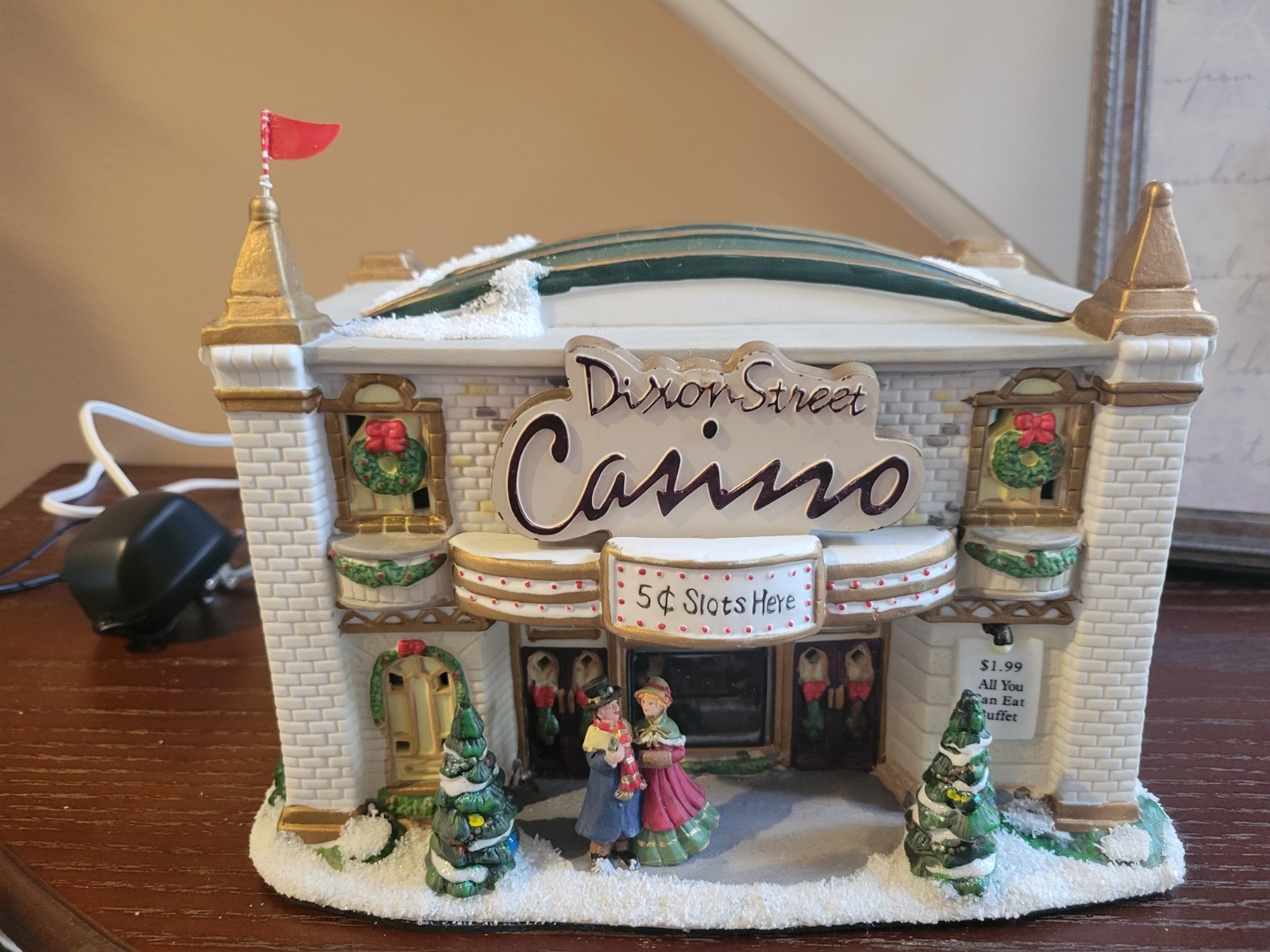 Vintage St. Nicholas Square Dixon Street Casino 2005 Pre-Owned