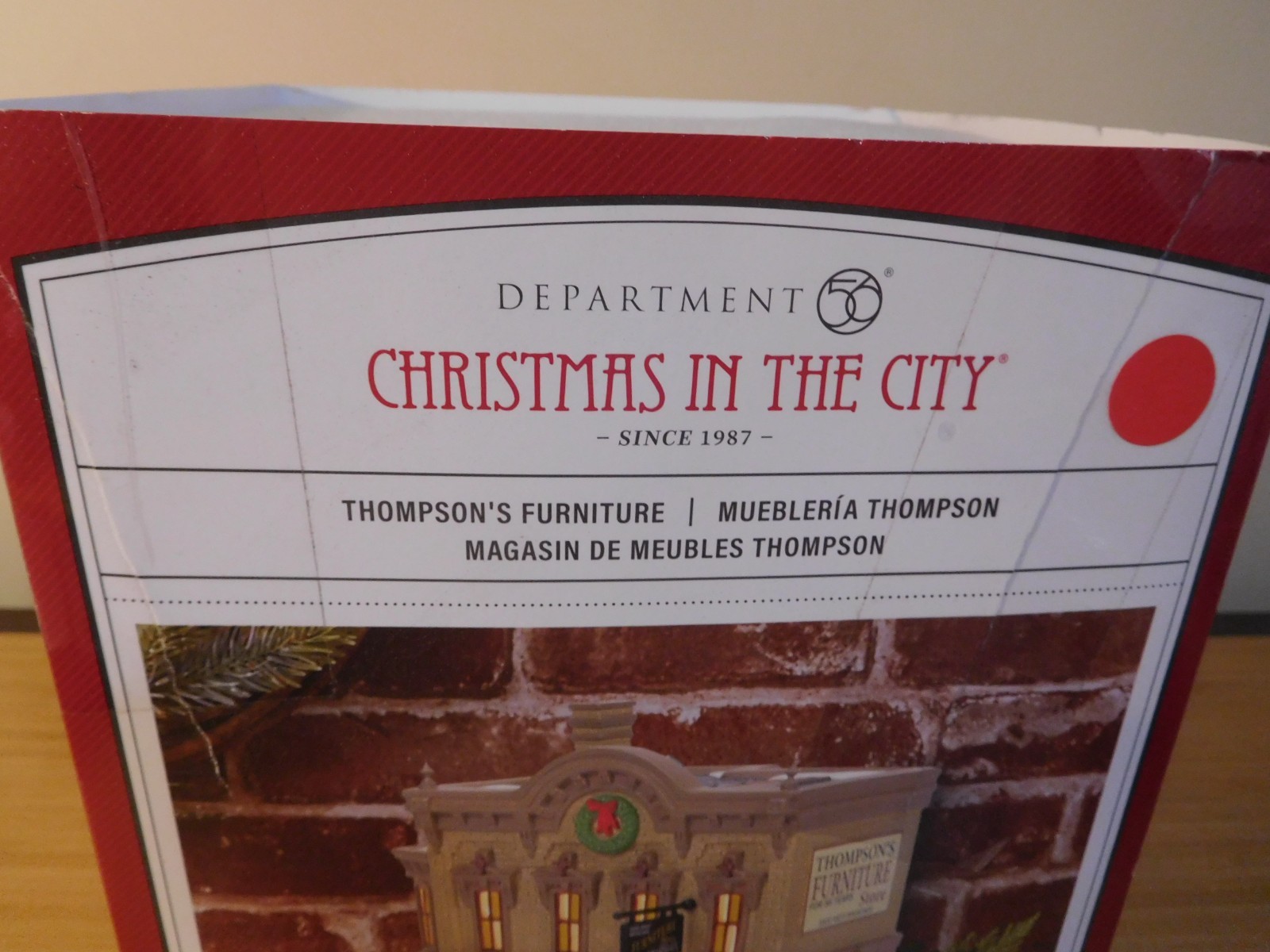Dept 56 CIC – Thompson’s Furniture Store – #6011384 – NIB – Free Ship