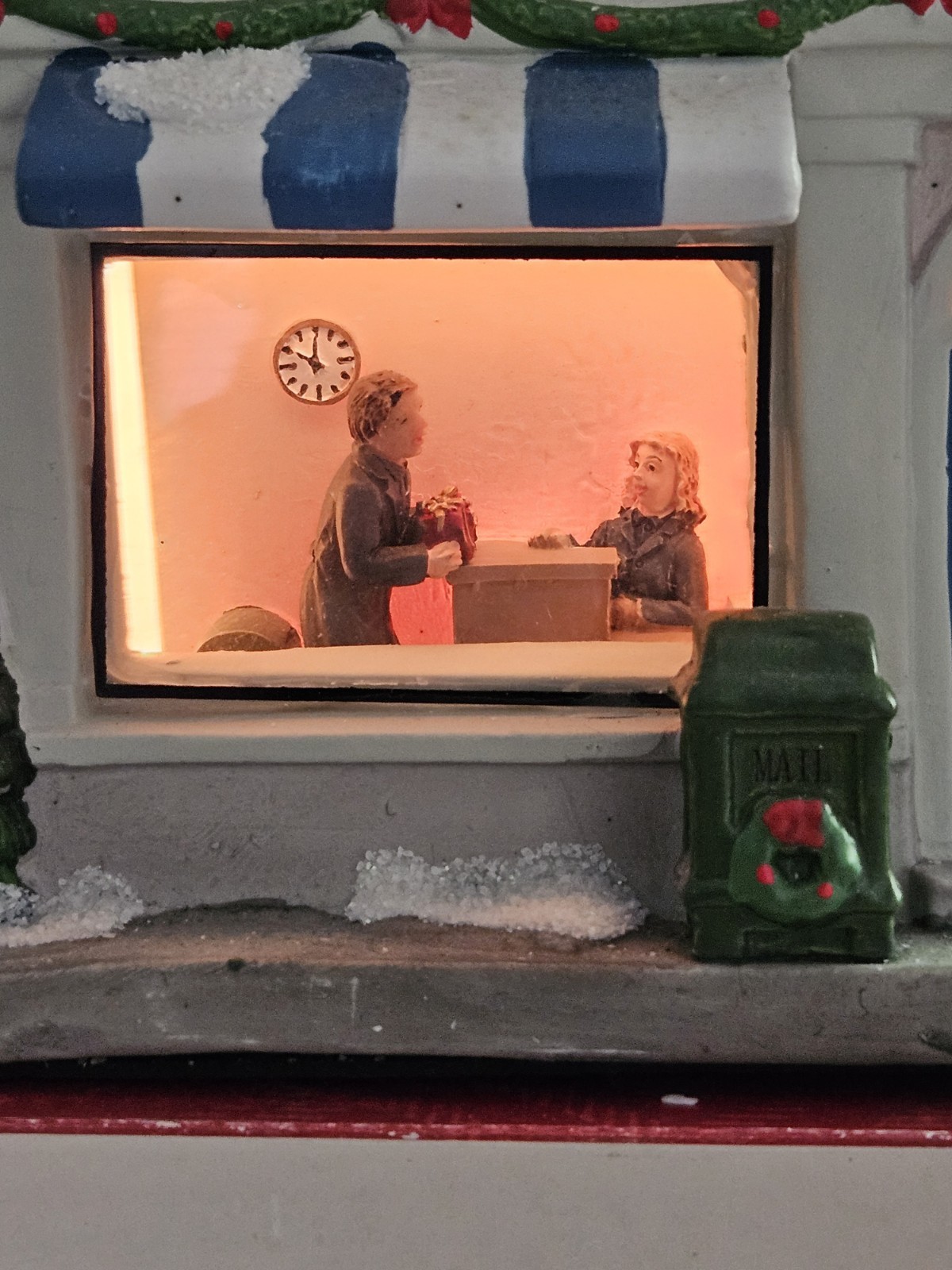 St Nicholas Square Post Office Village Square Illuminated Model in Original Box