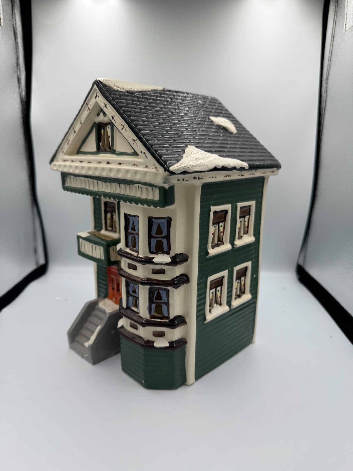Department 56 Snow Village Beacon Hill House