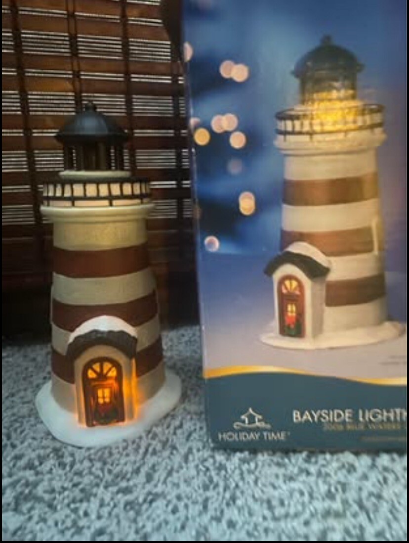 Holiday Time Blue Waters Collection 2006 BAYSIDE LIGHTHOUSE Battery Op Light
