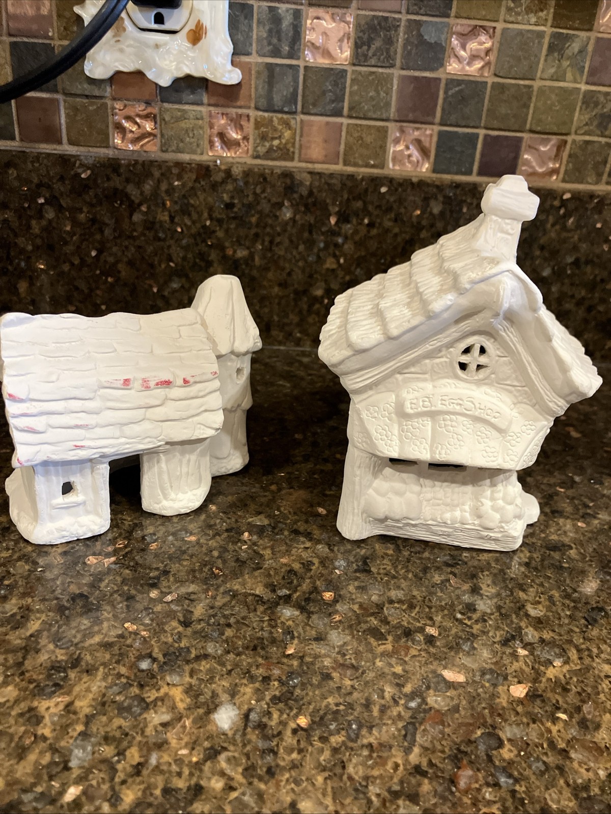 VTG Unpainted Ceramic Bisque Easter Egg Shop 5″ Spring Fairy House & barn 3″ HTF